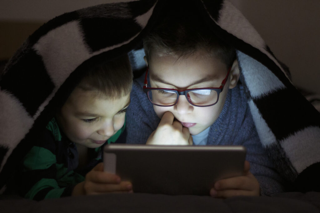 Why We Believe in the Greatness of Books Instead of Screens